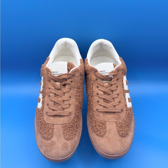 Steve Madden Shoes - Steve Madden Brown Sneakers